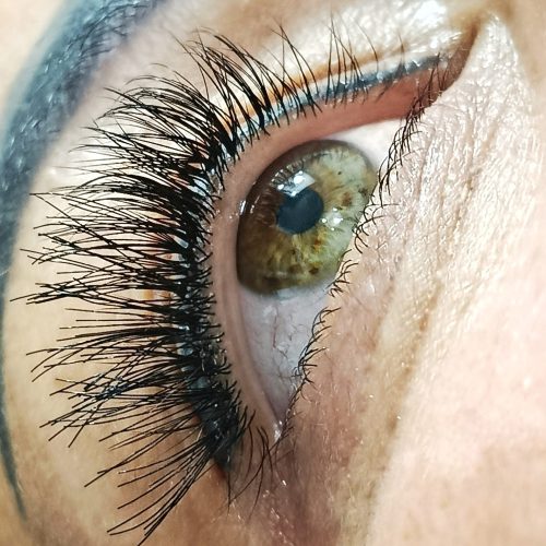 اکستنشن مژه با قیمت مدل