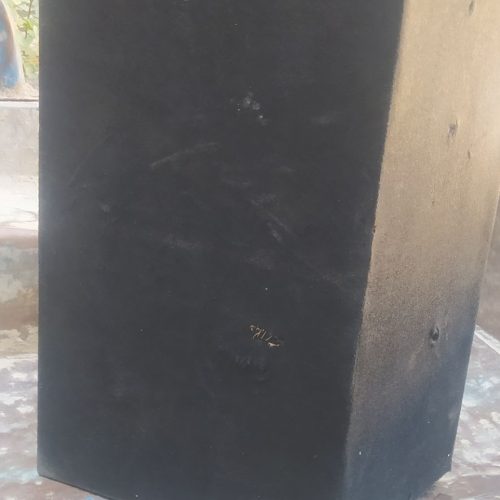 باکس یه باند بزرگ می‌گردد یه کوچیک