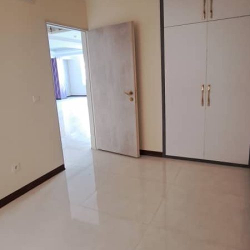 ساختمان نوساز