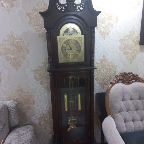 ساعت ایستاده