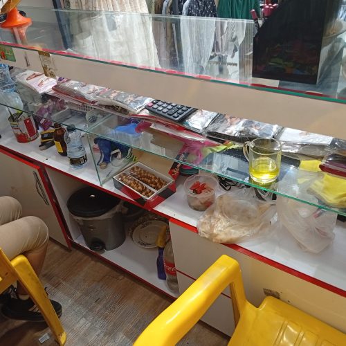 میز شیشه ای