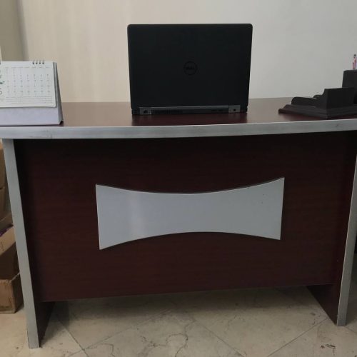 میز و صندلی اداری