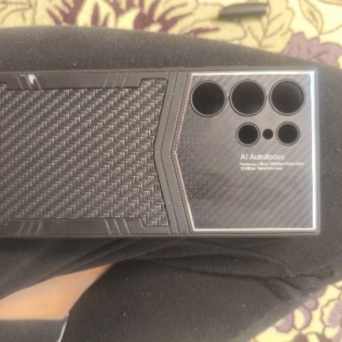 قاب گوشی s23  درحد نو