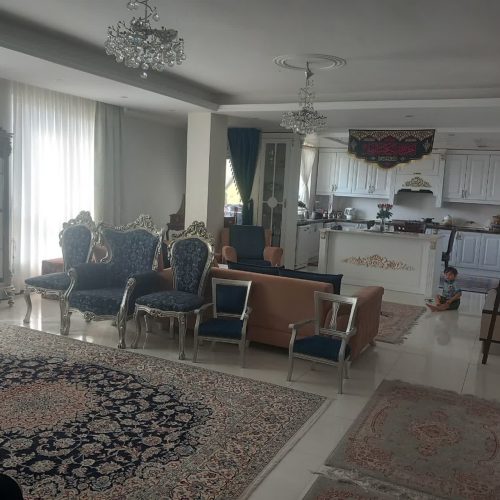 آپارتمان 150 متری واقع در بلوار استخر
