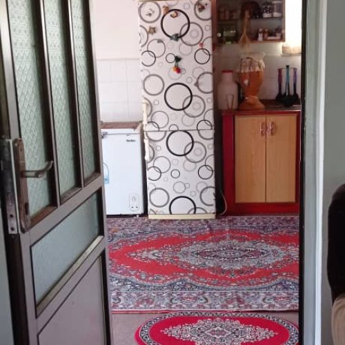 دارای 475متر زمین