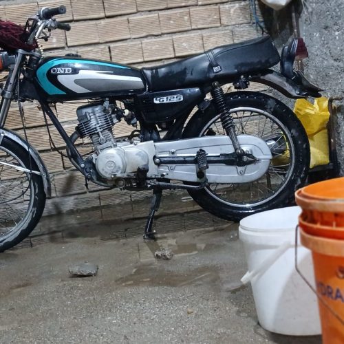 فروش موتور 125مدل89پلاک ملی مدارک کامل