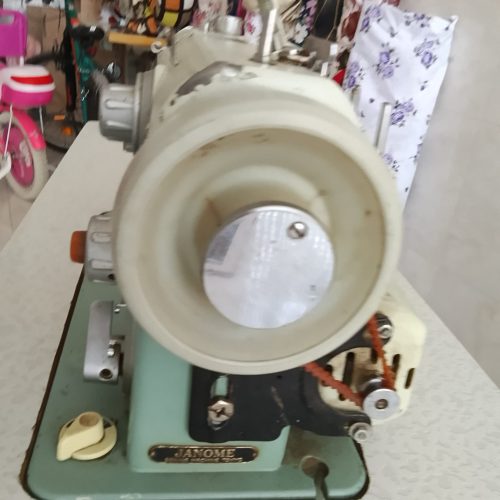 چرخ خیاطی ژانومه