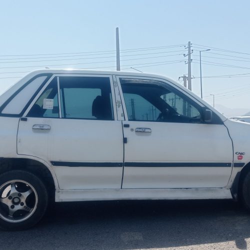 فروش پراید ۱۳۱ سفید مدل ۸۲