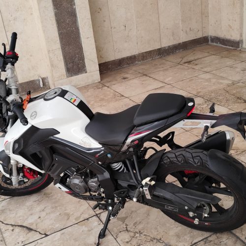 بنلی 180سفید