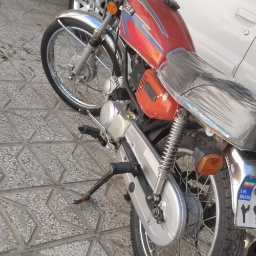 سلام دوستان فروش یک دستگاه موتور سیکلت باسل 100cc