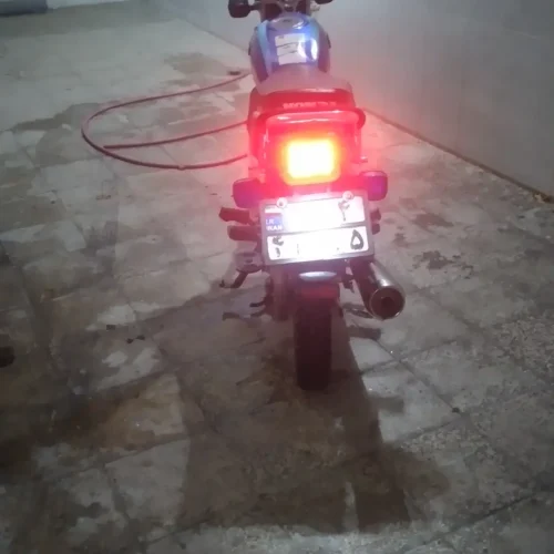 موتور سیکلت  پیشرو 200