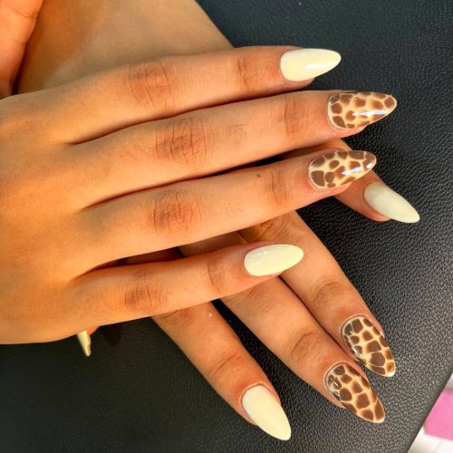 فقط خانم های خوشگل توضیحاتو چک کنن🧚‍♀️