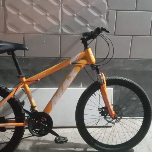دوچرخه نارنجی سالم سالم بوشهر در خدمت شما هستم