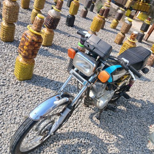 موتور 125 فنی سالم تخفیف سر معامله