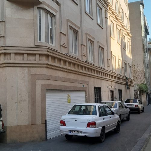 آپارتمان امیر بهادر