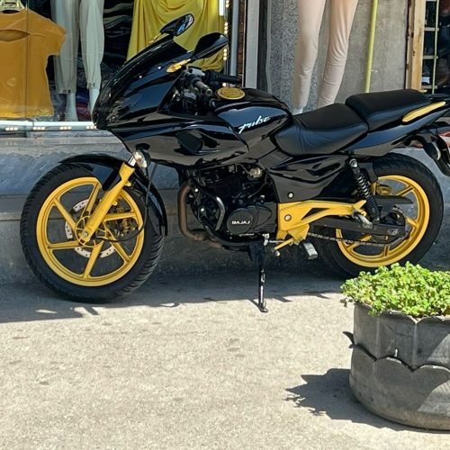 موتور باجاج250