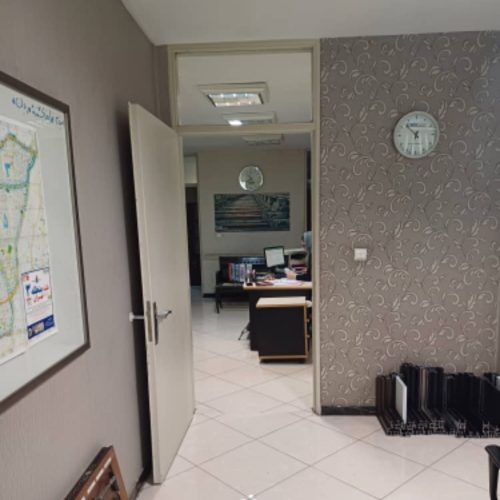 157 متر موقعیت اداری بر اصلی اپادانا