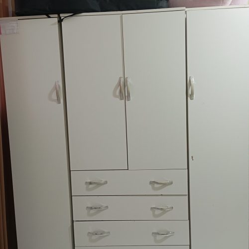 میز تلویزیون و کمد لباس سه تیکه