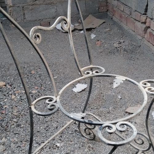 صندلی گلدار