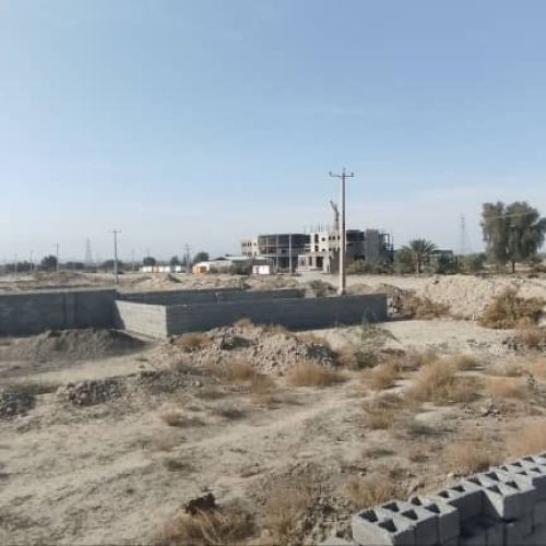 سه دهه عدد جا مغازه روبه روی بیمارستان ویک مسکونی