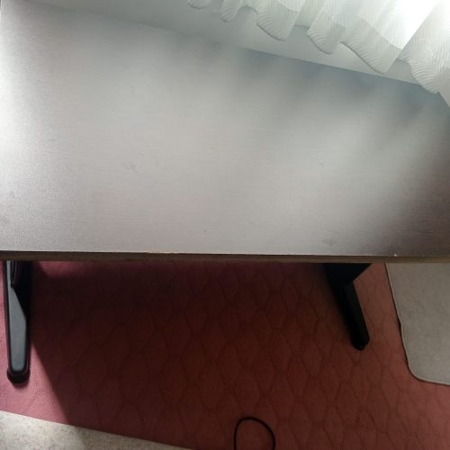 میز کار و صندلی روکش چرمی