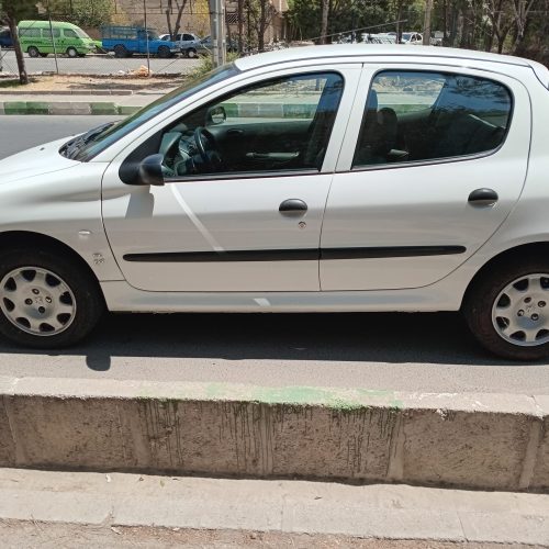 پژو 206 سفید