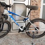 دوچرخه گالانت 26رنگ سفید و آبی