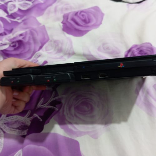 سونی 2 در حد نو بدون هیچ نوع مشکلی