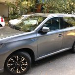 میتسوبیشی اوتلندر PHEV مدل ۲۰۱۸