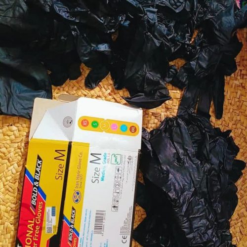 بسته بندی ست مانیکور و پدیکور مکس ژورنال صادراتی پر دارمد✅  هر بسته ۴۵ هزار تومن حقوق هر ۱۰ بسته ۴۵۰ هزار تومن حقوق دستمزد هر ۱۰۰ بسته ۴۵۰۰ چهارمیلیون پونصد دستمزد  هر ۱۰۰۰ بسته ۴۵ میلیون حقوق