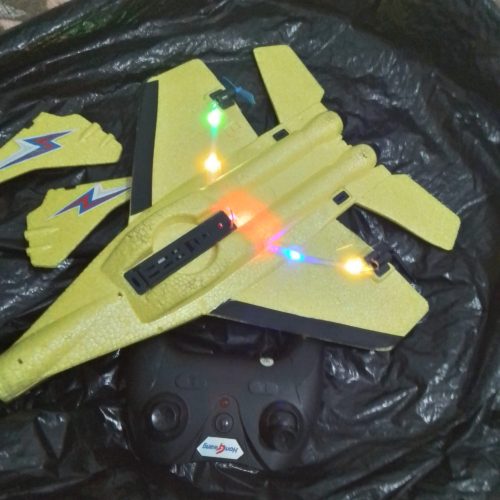 هواپیما کنترلی