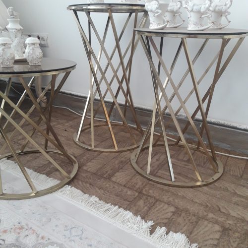 میز سه تایی طلایی