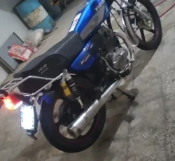 موتور سیکلت  پیشرو 200