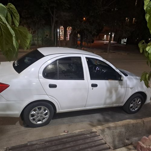 ساینا S بی رنگ