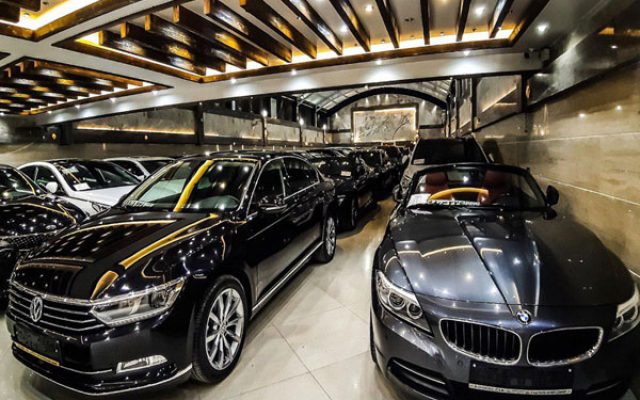 قیمت خودرو امروز 1 شهریور 1404 / فعالان بازار در انتظار ماندند + جدول