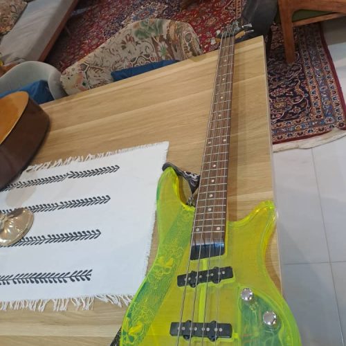 گیتار گیتار بیس آمپلیفایر