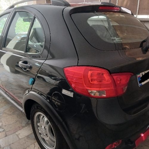 کوییک آر مدل 1401 در حد صفر با 6 تا کار به شرط کارشناسی و صفر