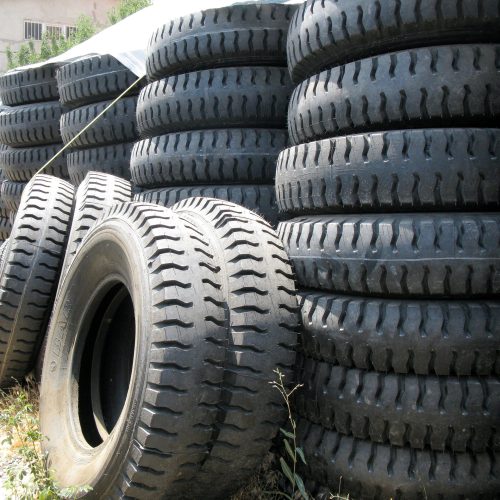 جشنواره فروش لاستیک های سنگین و نیمه سنگین فابریک و روکش