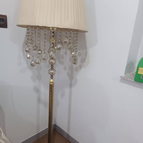 ساعت دیواری و آباژور