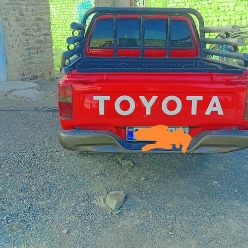 تویوتا هایلوکس دوکابین