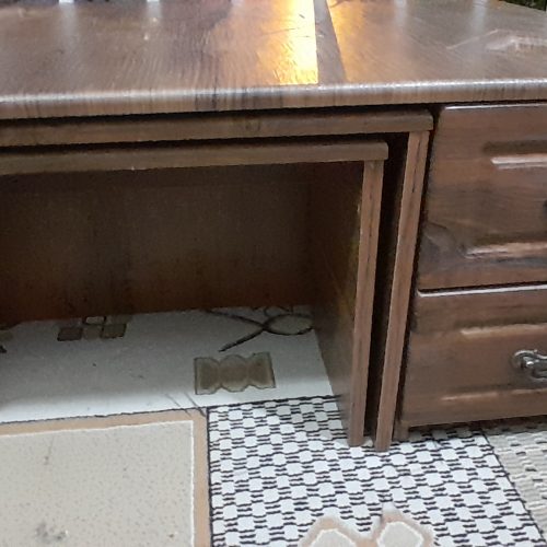 مبل 7 نفره مبلیران و میز عسلی چوبی ترک