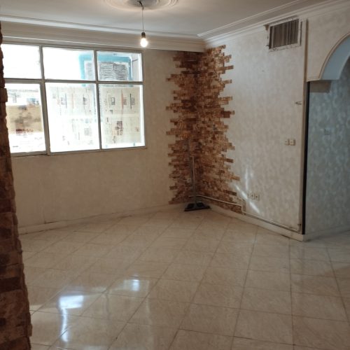 آپارتمانی شیک خاورشهر