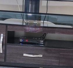 میز تلویزیون جاکفشی