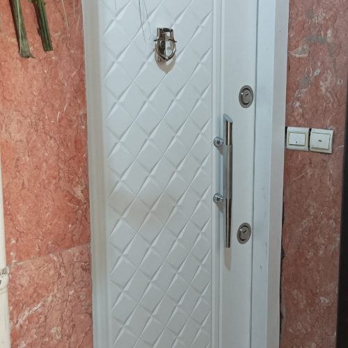 نصب انواع درب های ضد سرقت