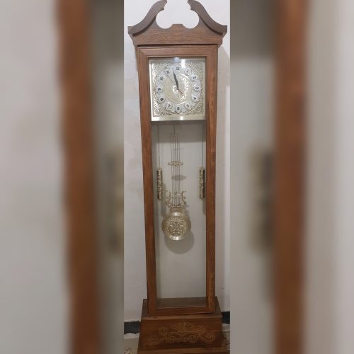 ساعت ایستاده