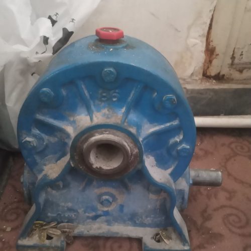 سلامو ارز ادب ی گیربکس گردون لواشی هست تروتمیز درحد سالم قیمت با احترام 3میلیون درصورت نیاز با این شماره تماس بگیرین 09901272509اسدی با تشکر