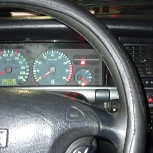 زانتیا 2000 نقره ای مدل 1383