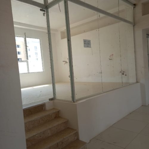 33مترمغازه داخل پاساژ پردیس فاز8