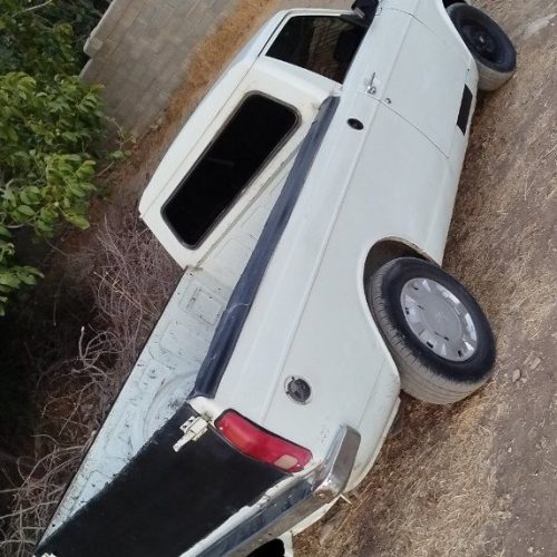 مدل 83 بدونه رنگ شاسی سالم