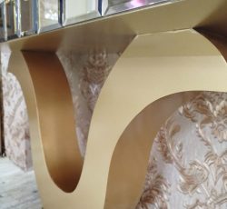 آینه و کنسول